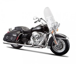 Model 2013 Harley Davidson FLHRC
